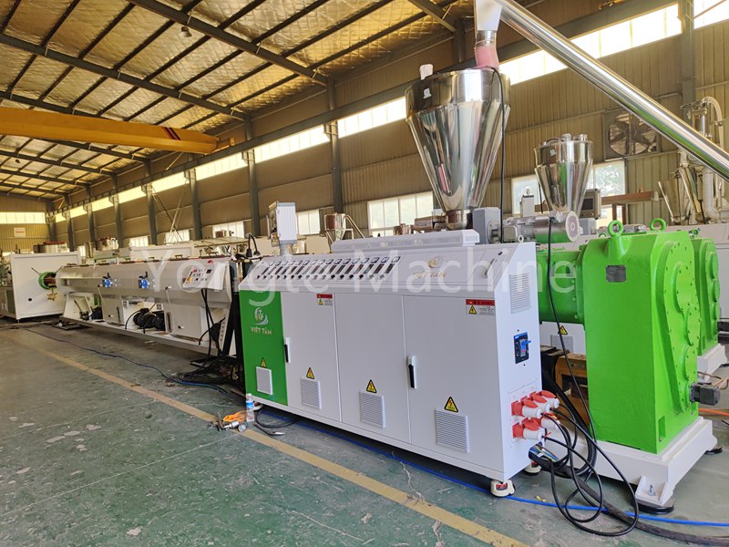 Yongte 90-315 mm PVC-drainagepijpmachine acceptatietest succes