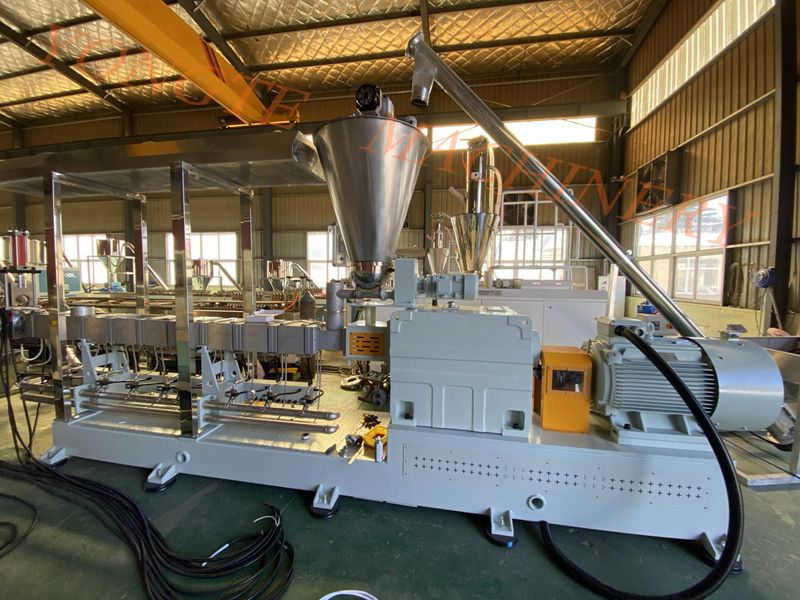 Yongte's nieuwe houten plastic pelletisatiemachine verbetert zowel milieubescherming als efficiëntie