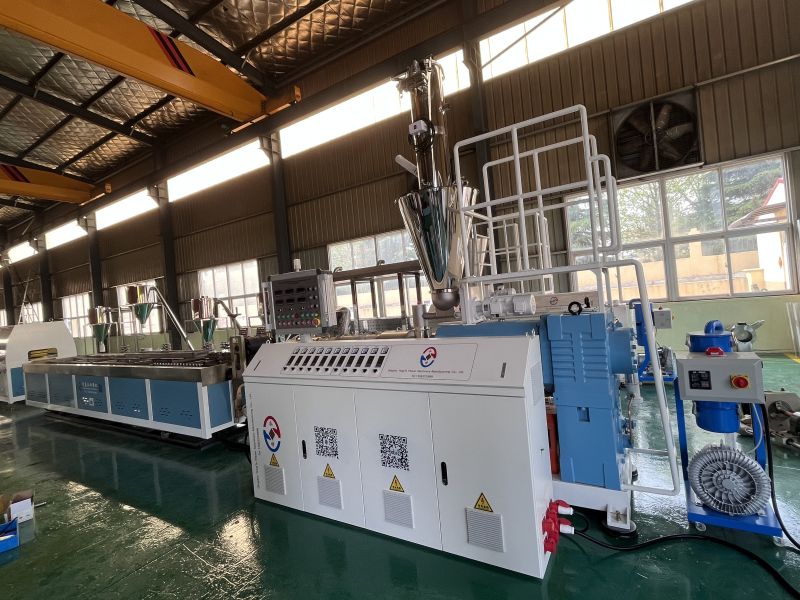 Hoe het energieverbruik van WPC -extrusiemachine te verminderen?