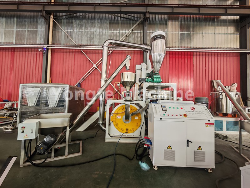 Yongte rubber slijpmolen voltooide met succes proefrun