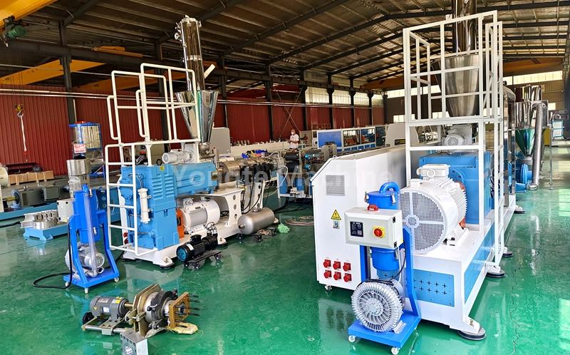 leading manufacturer of wpc decking machine