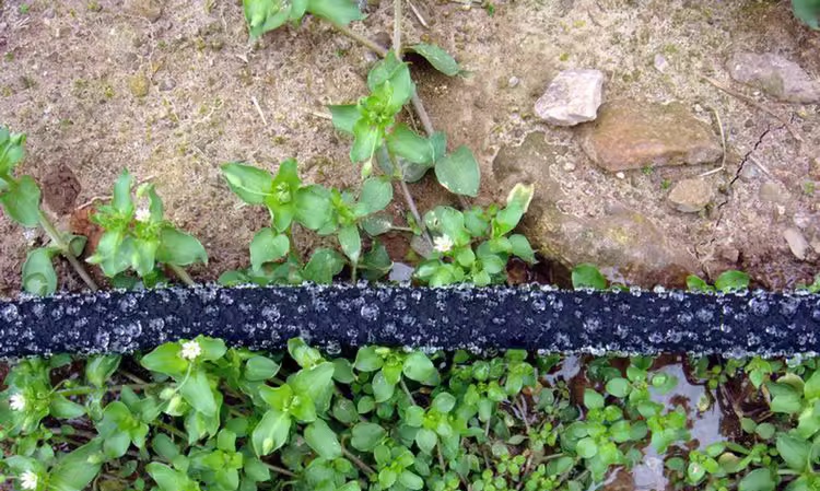 rubber irrigation pipe with nano seepage