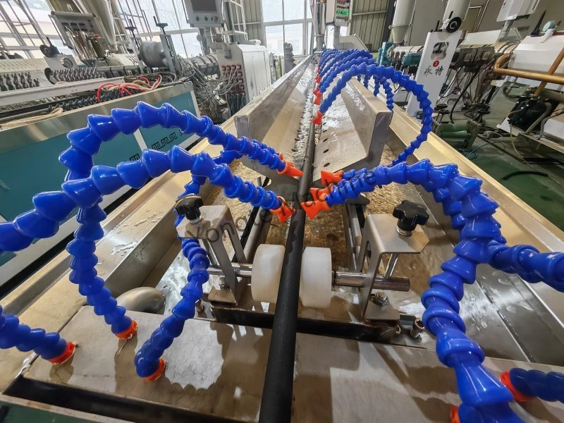Indiase bestelling voor extrusielijn voor rubberen Soaker-pijpen