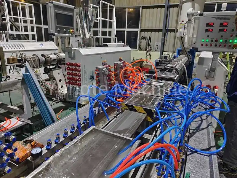 PE/PP Plastic Hout Extrusie Machine voor het hergebruiken van plastic folieafval