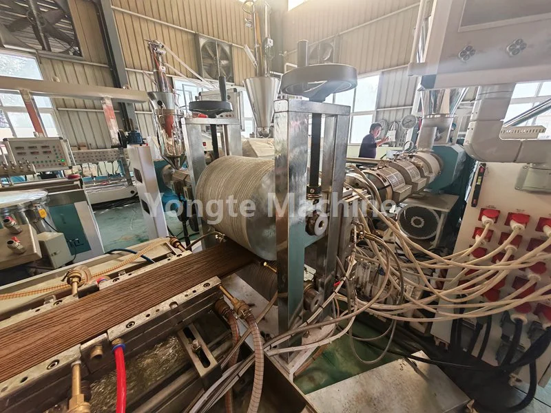 PE houtcomposietmachine